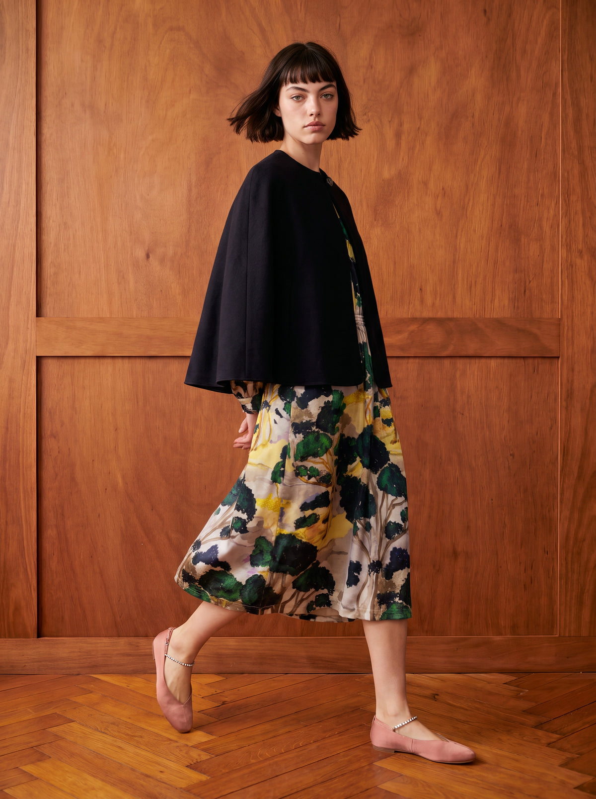 MIA CAPE/DOUBLE FACED ORGANIC WOOL/BLACK