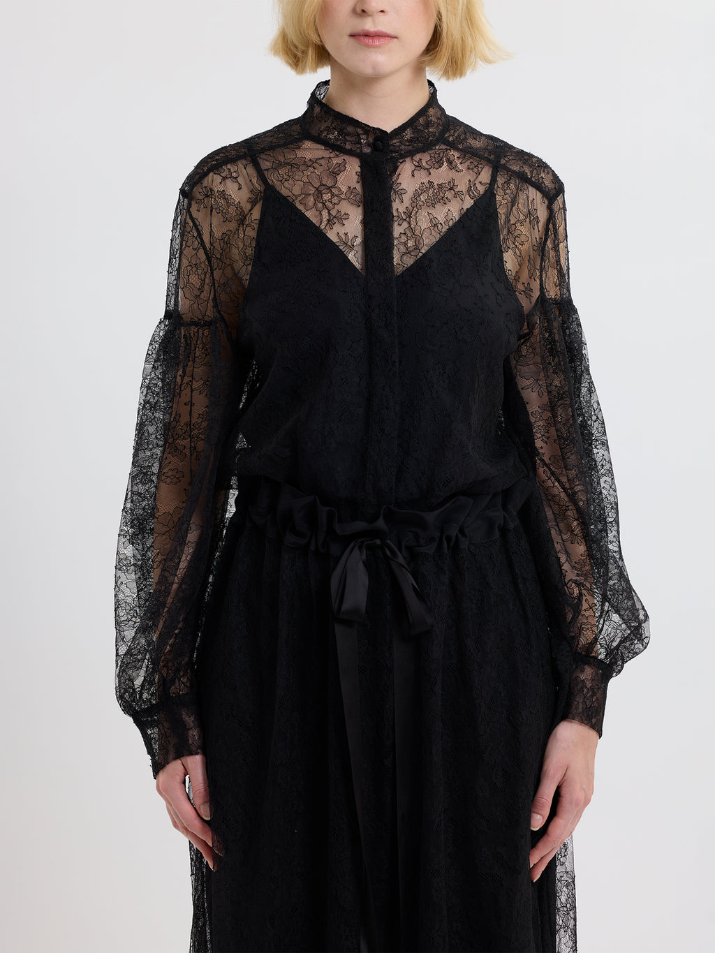 LIBERTY LACE TOP /FRENCH CHANTILLY LACE / BLACK