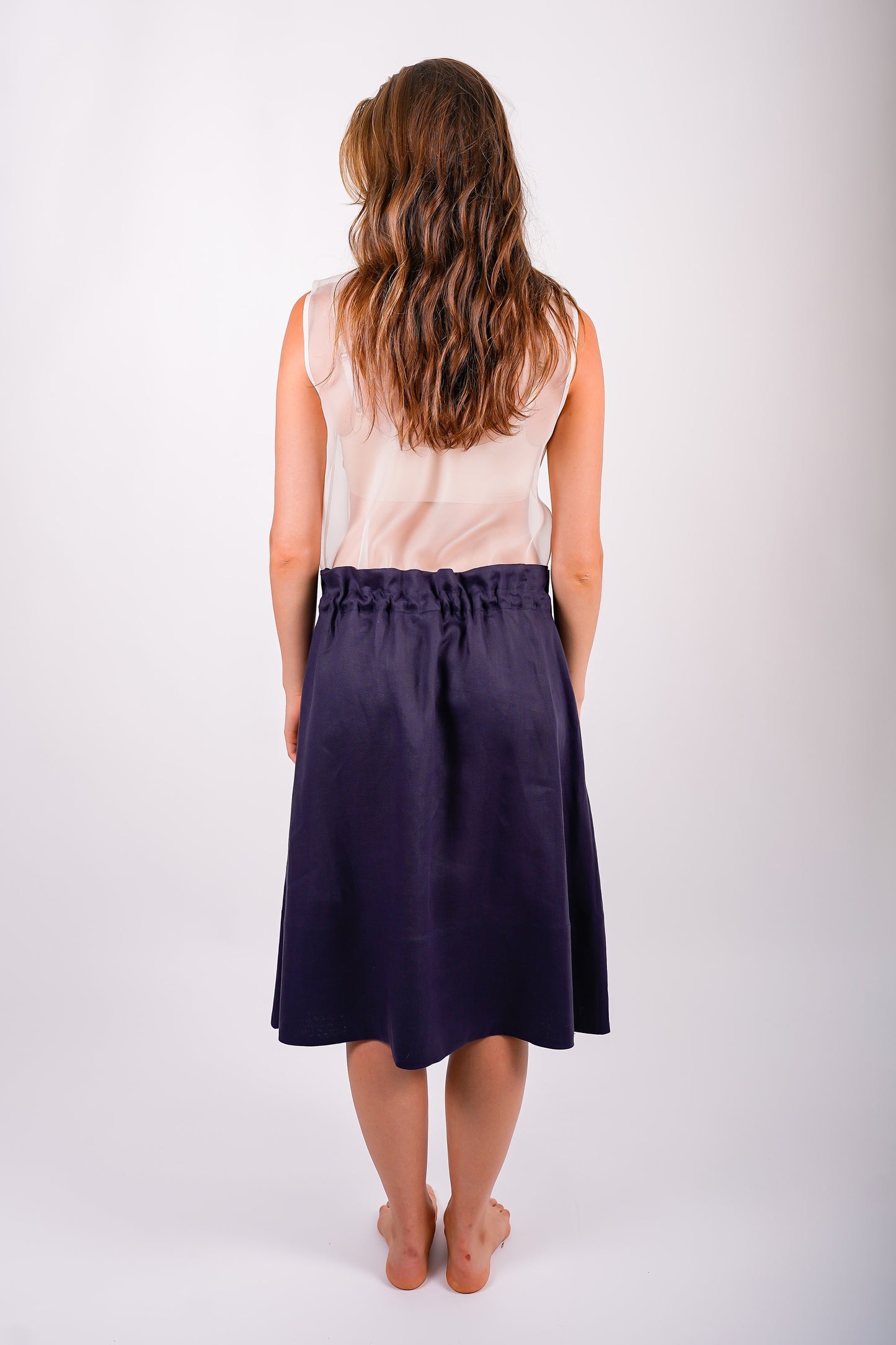 gathered-mid-length-skirt-linen-sustainable-navy-american-made-back-view